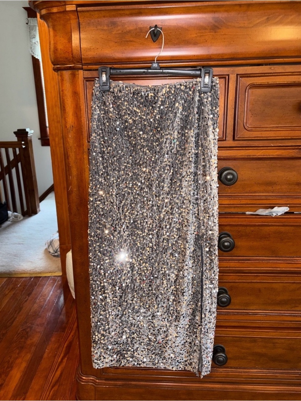 Madden NYC Silver Sequin Maxi Skirt — Size XS (0–2) — New With Tags